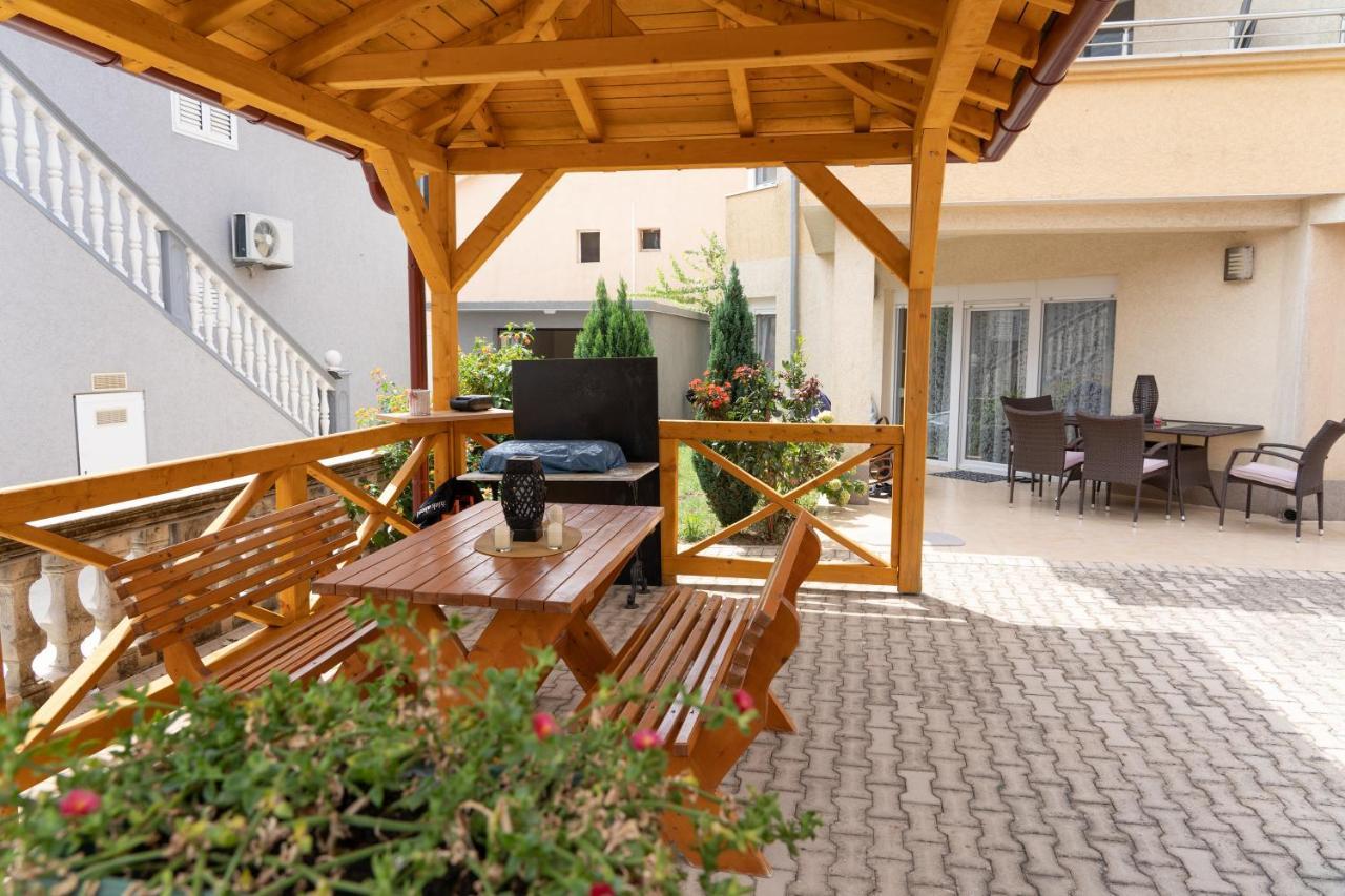 Apartments Sejla อุลซิน ภายนอก รูปภาพ